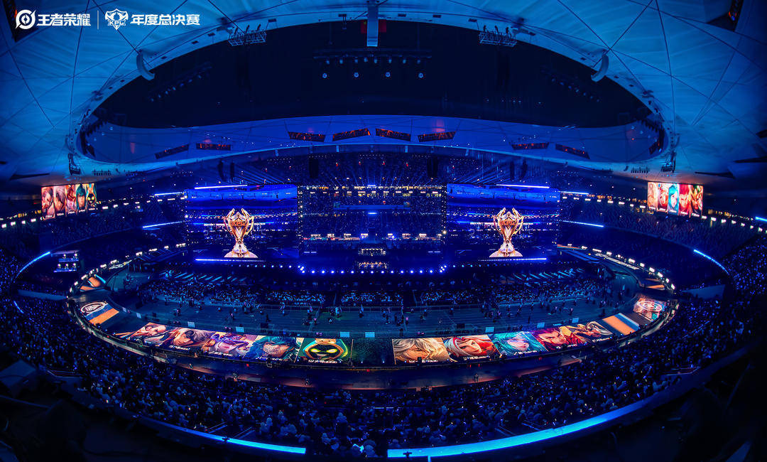 九年跋涉,一朝登顶:三代KPL选手,共赴鸟巢巅峰之约