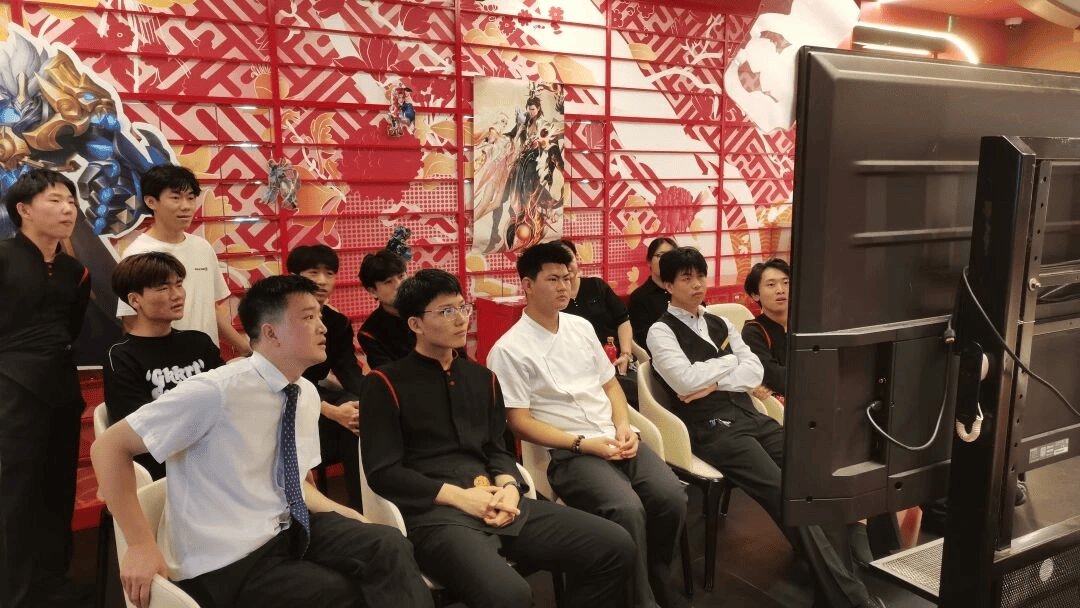 全聚德电竞活动激发职工热情,赛场拼搏精神延伸至工作动力